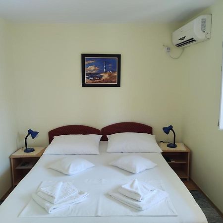 Guesthouse Anna Дубровник Экстерьер фото